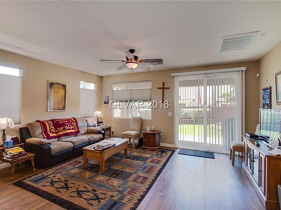 3rd image of 5752 Clear Haven Ln