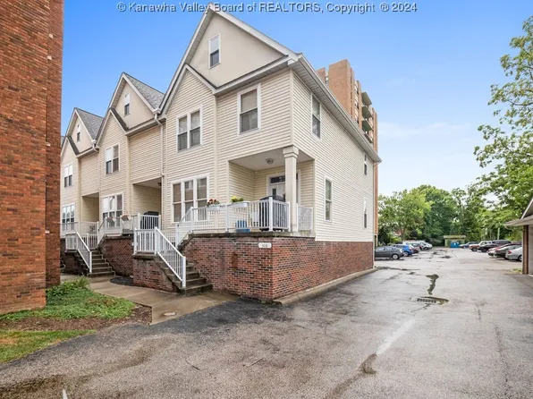 1313 Lee St E APT 308, Charleston, WV 25301