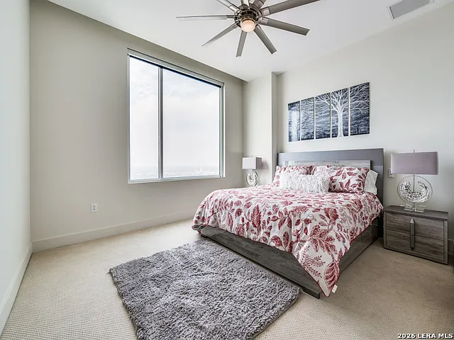 610 E Market St #2711 — Photo 11