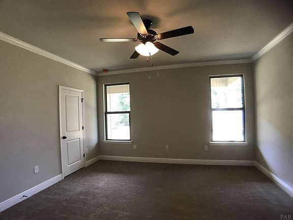 5th image of 812 Oak Aly
