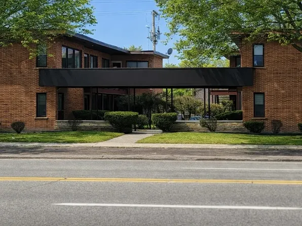 16755 Greenfield Rd #8, Detroit, MI 48235