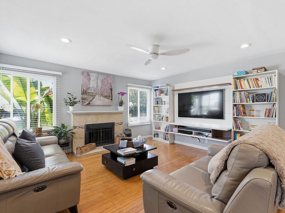 1st image of 21184 Ocean View Dr