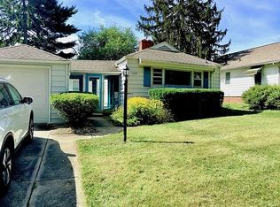 1205 W Daniel St, Champaign, IL 61821