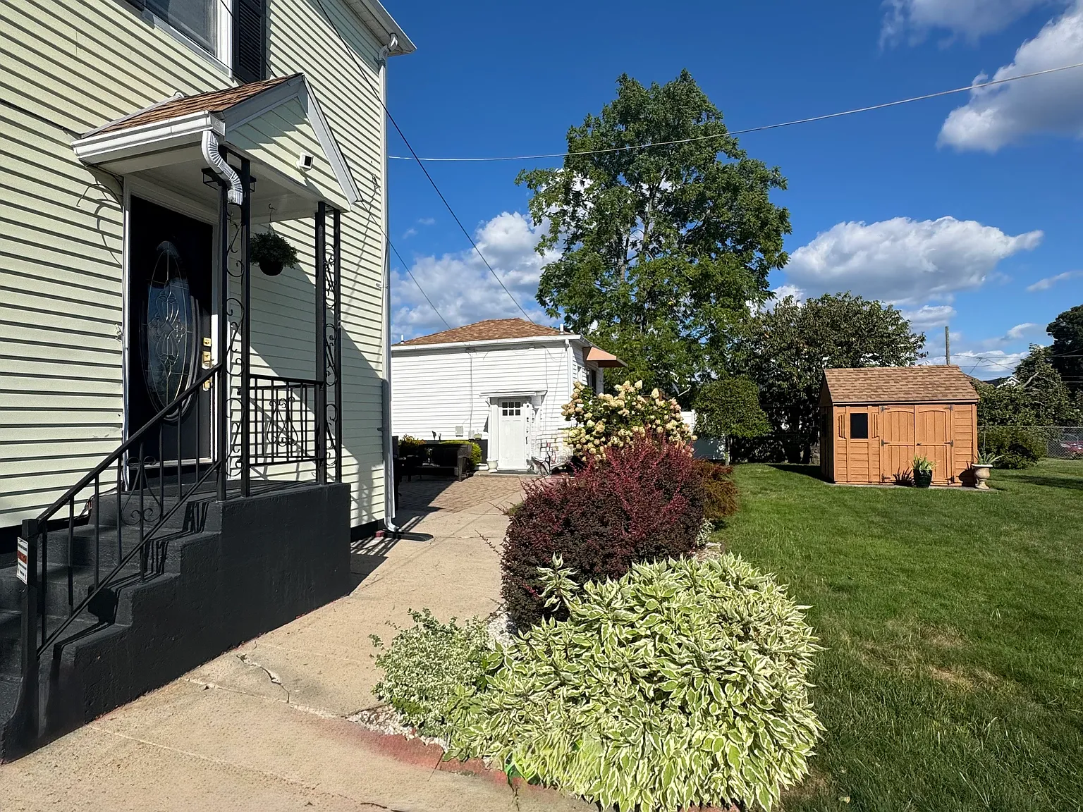 Queen St, Cranston — Photo 3