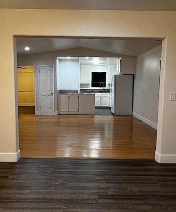3rd image of 6044 E Highway 20 #B