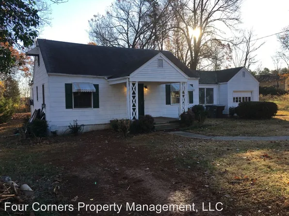 1919 Cedar Fork Dr, Greensboro, NC 27407