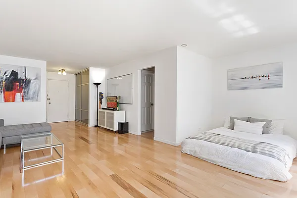 Sold by Corcoran | media 3