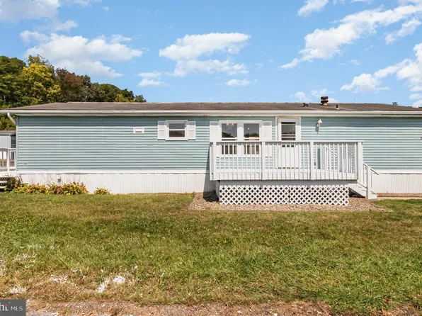 134 Rex Dr, Carlisle, PA 17015