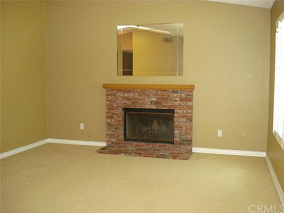 2nd image of 14372 Woodlark Ln