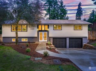 10902 Deepwood Dr SW, Lakewood, WA