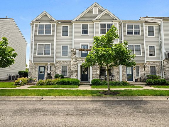 2nd image of 6013 Canyon Creek Dr #202