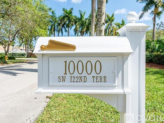 3rd image of 10000 SW 122nd Ter #10933
