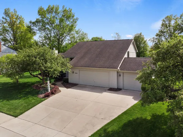 1910 Ransom Dr, Fort Wayne, IN 46845
