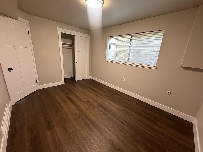 665 N Desoto St — Photo 6