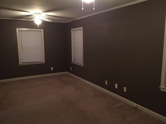 3rd image of 1314 E 60th St