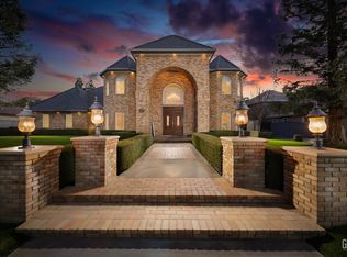 7933 Scarlet Maple Ct, Bakersfield, CA 93308