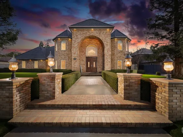 7933 Scarlet Maple Ct, Bakersfield, CA 93308