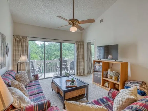 123 Lost Spur Unit 5, Horseshoe Bay, TX 78657