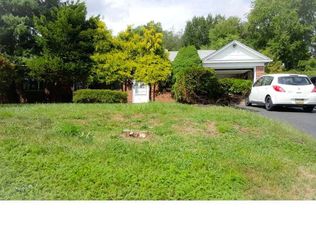 8726 Verree Rd, Philadelphia, PA 19115