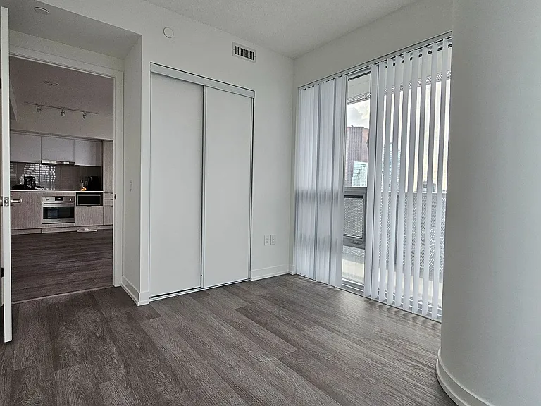 55 Cooper St #4305 — Photo 9