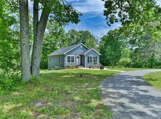 153 Jezierski Rd, North Grosvenordale, CT 06255