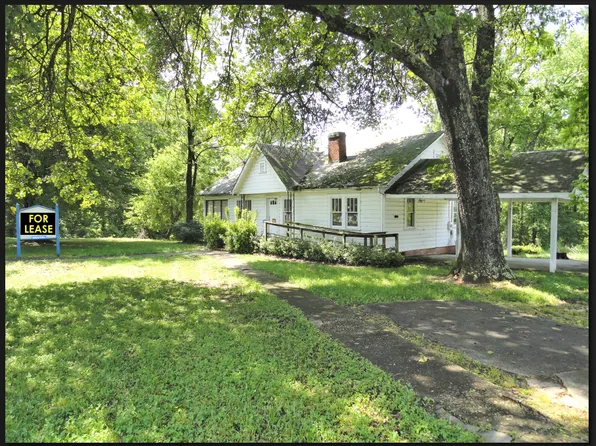 514 Academy Ave, Dawsonville, GA 30534