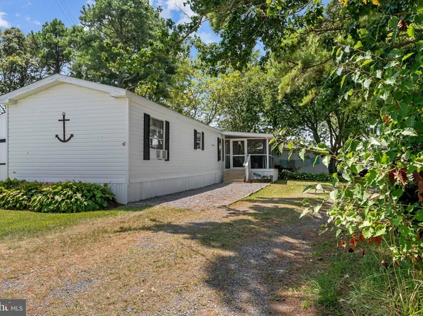 39048 Spicer Ln #820, Fenwick Island, DE 19944