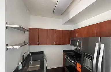 Rented by R New York