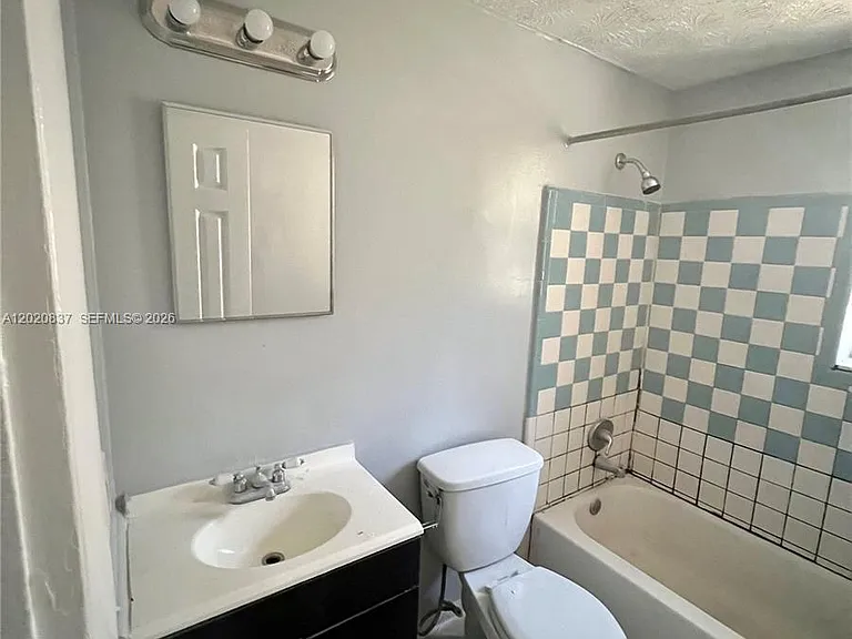 2644 West St — Photo 21