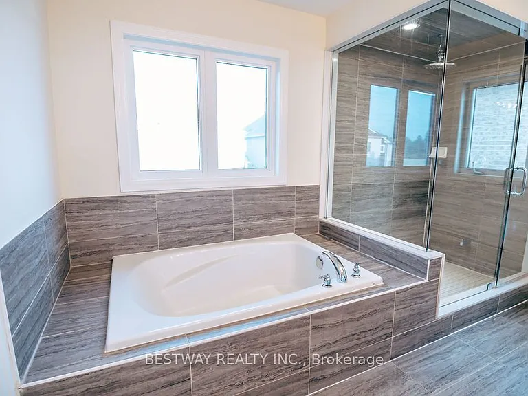 486 Greenwood Dr — Photo 32