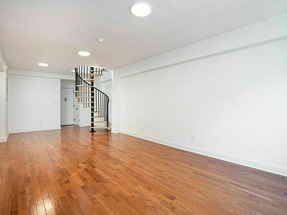 3rd image of 55 W 92nd St APT 6B