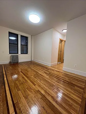 Rented by Voro New York | media 8