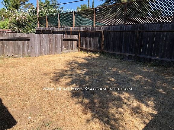 3rd image of 9079 Tuolumne Dr