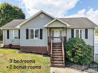 231 Morgan Rd, Candler, NC 28715