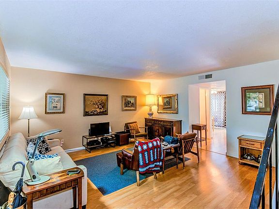 5th image of 2131 Cottage Way