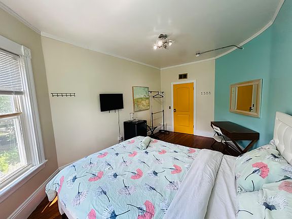 3rd image of 24 Ringgold St #22