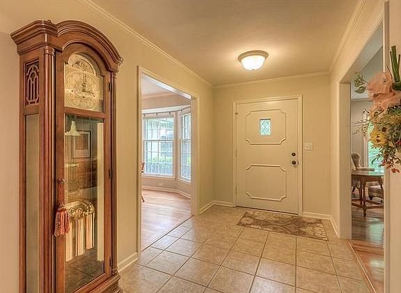 3rd image of 6315 Beverly Dr
