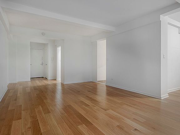 5th image of 7 Lexington Ave APT 1H