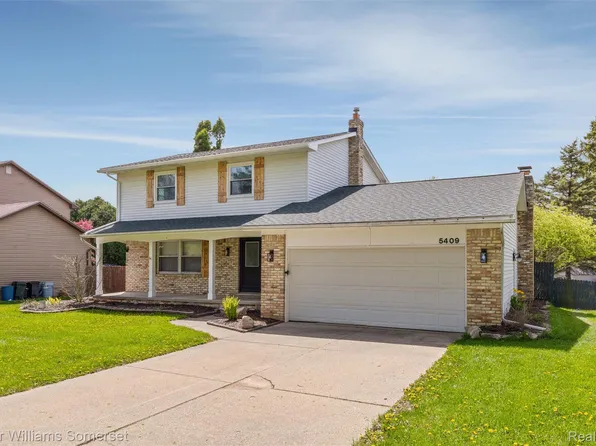 5409 Old Franklin Rd, Grand Blanc, MI 48439