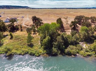 17905 Rivers Edge Dr, Red Bluff, CA 96080