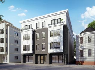 194 Havre St #402, Boston, MA 02128