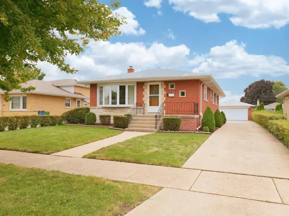 4537 W 100th Pl, Oak Lawn, IL 60453