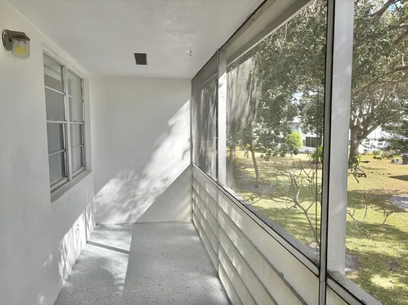 239 Sussex L, West Palm Beach, FL 33417