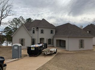 12022 Water Ridge Dr, Oxford, MS 38655