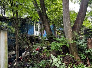 216 Hamby Mountain Pl, Purlear, NC 28665