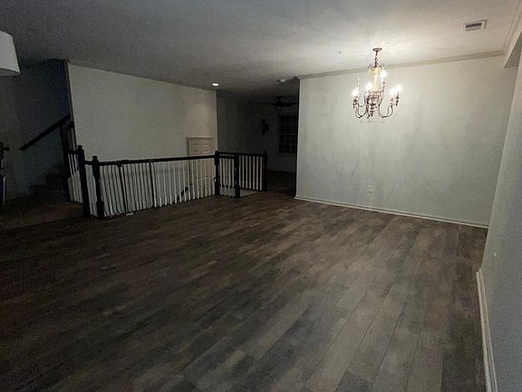4th image of 701 Massey Ln #B