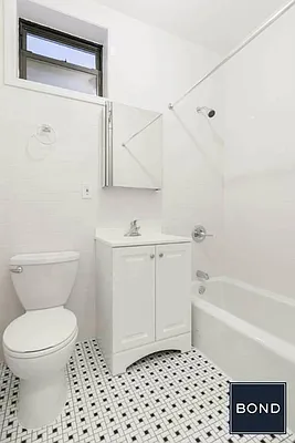 Rented by Bond New York | media 18