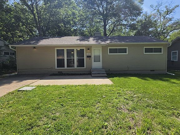 2nd image of 11421 Manchester Ave