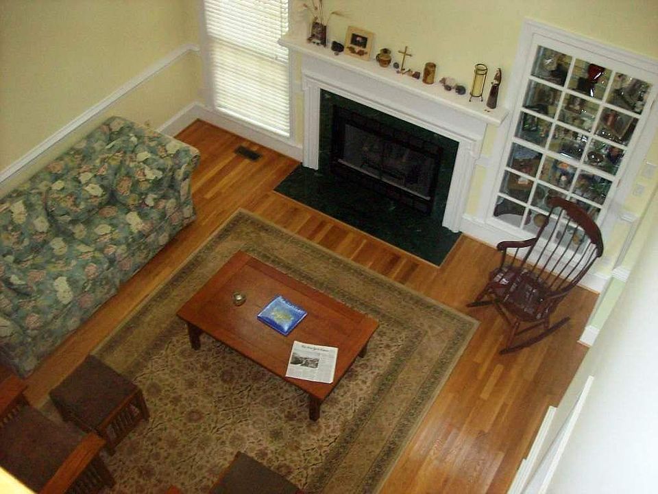 2nd image of 4342 Ferncreek Dr