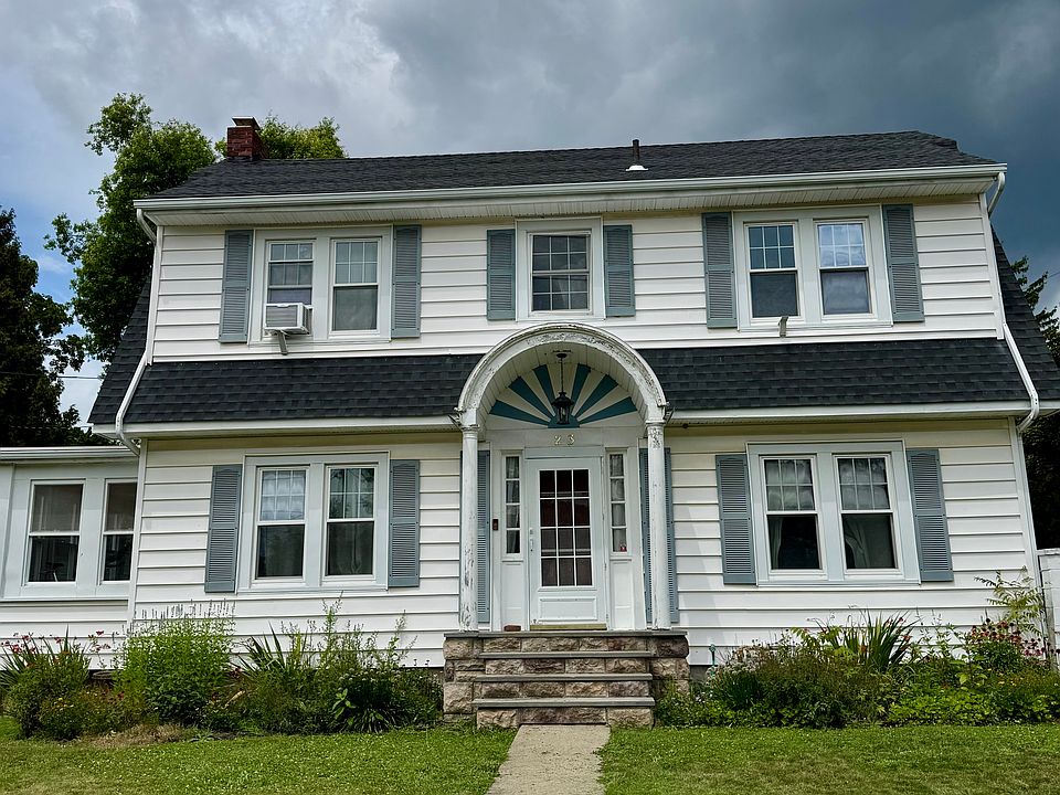 1st image of 23 Orchard Pl